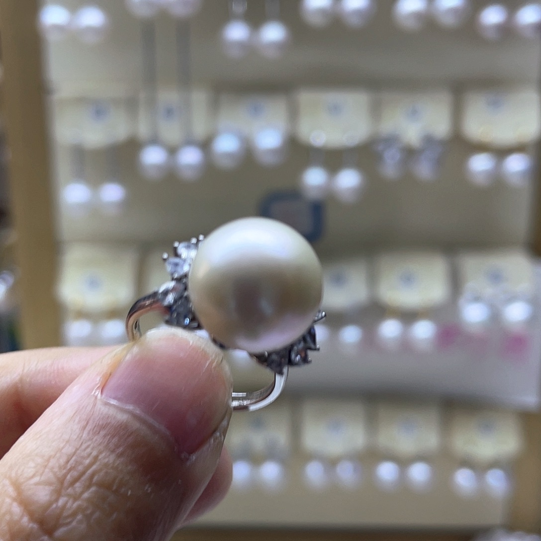 银S925镶嵌淡水珍珠戒指