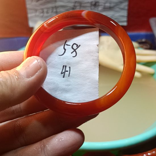 玛瑙/玉髓手镯未镶嵌