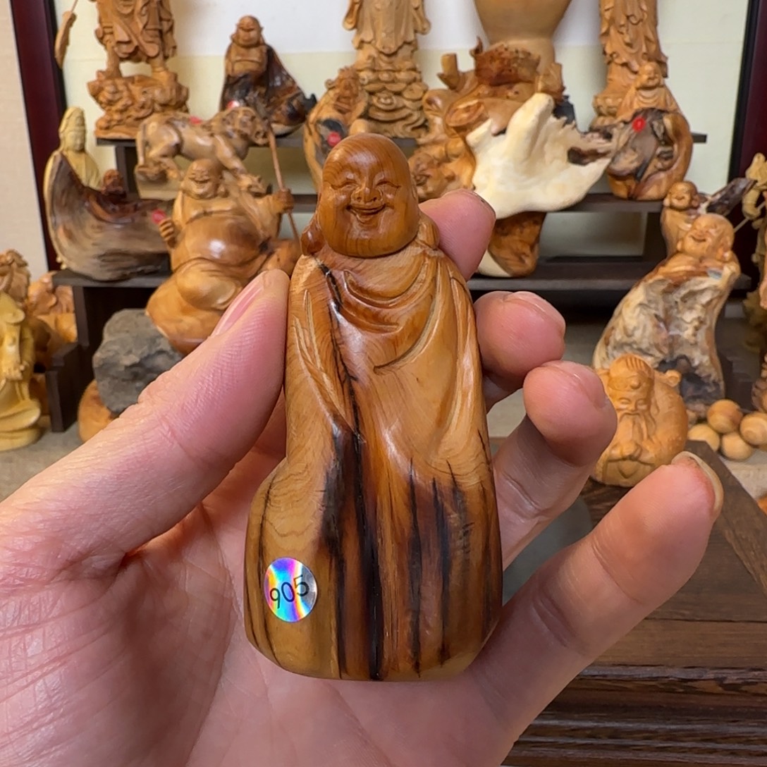 崖柏小木匠艺雕一物一拍