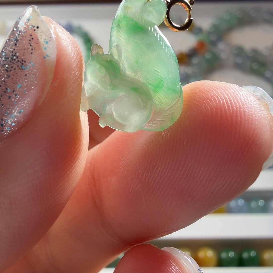 翡翠18K金镶嵌颈饰翡翠18k吊坠