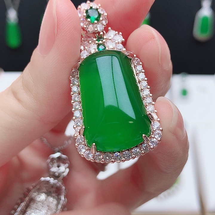 玛瑙/玉髓吊坠(赠链)合金