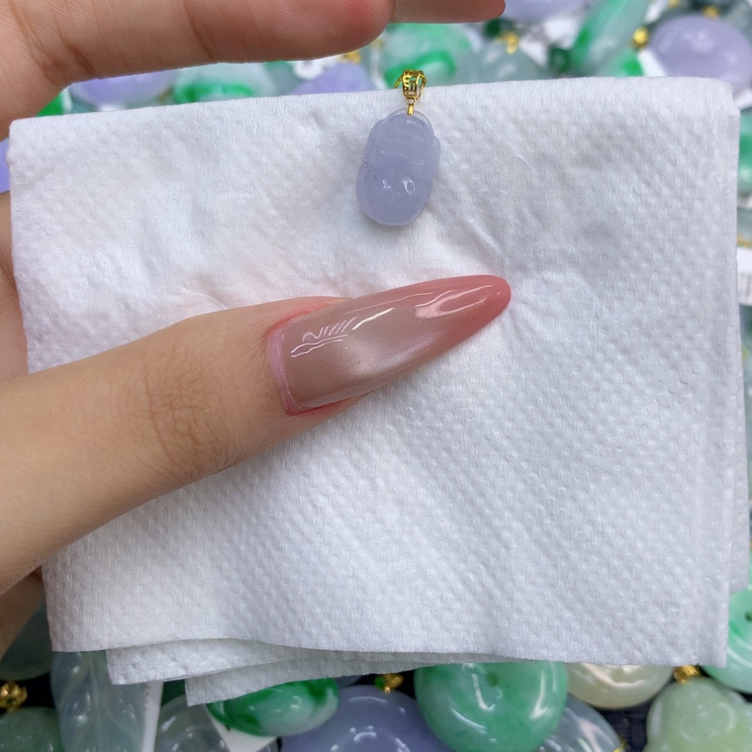 翡翠18K金镶嵌颈饰11111111111