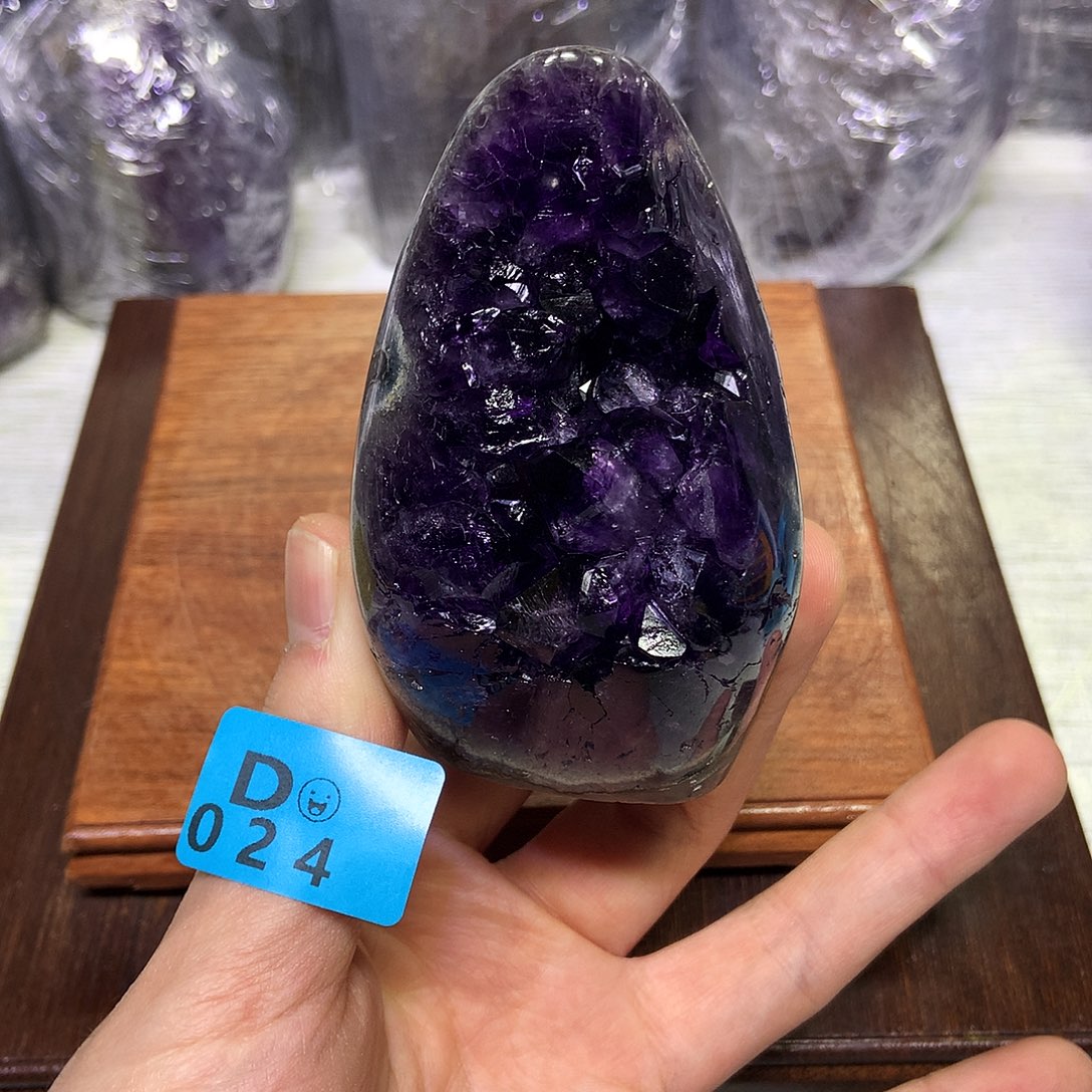 紫晶大型摆件（非配饰）未镶嵌