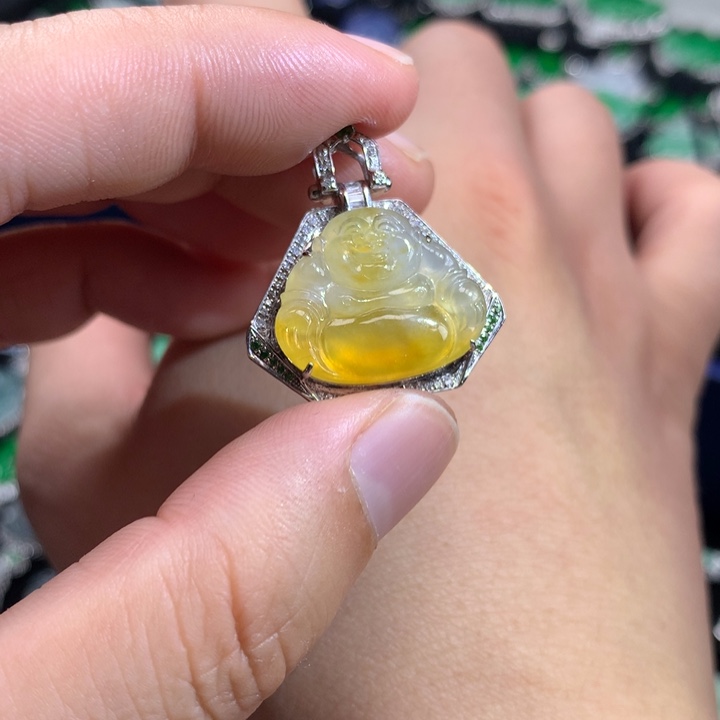 翡翠吊坠(不含链)18K金镶嵌