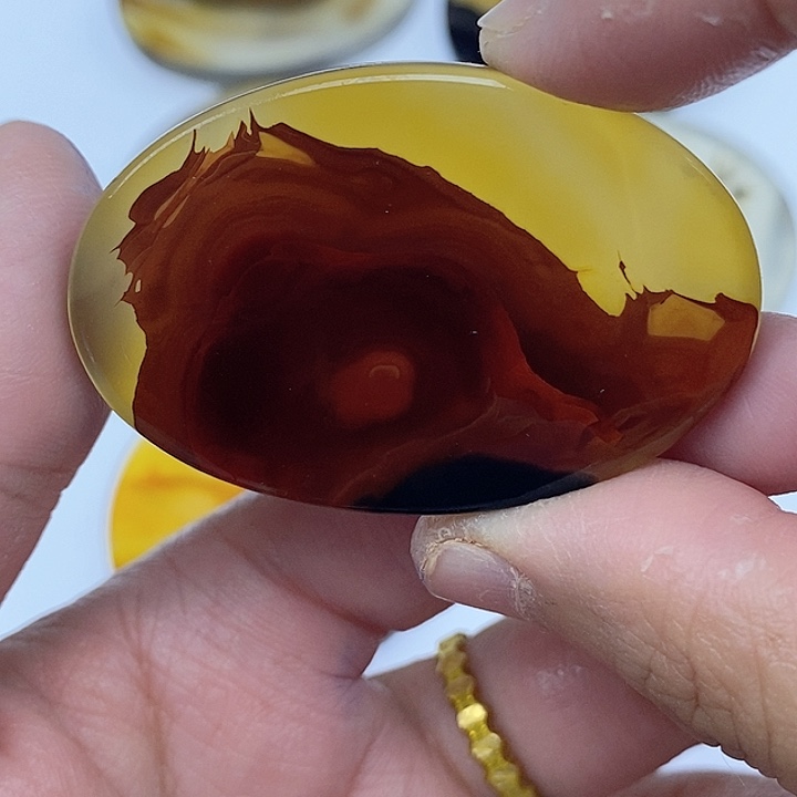 玛瑙/玉髓未镶嵌珠宝半成品