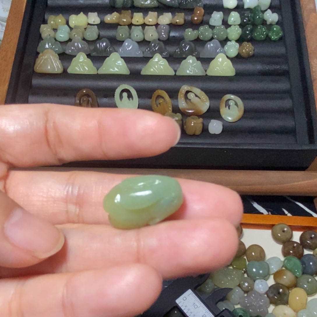 和田玉未镶嵌手链飘棉