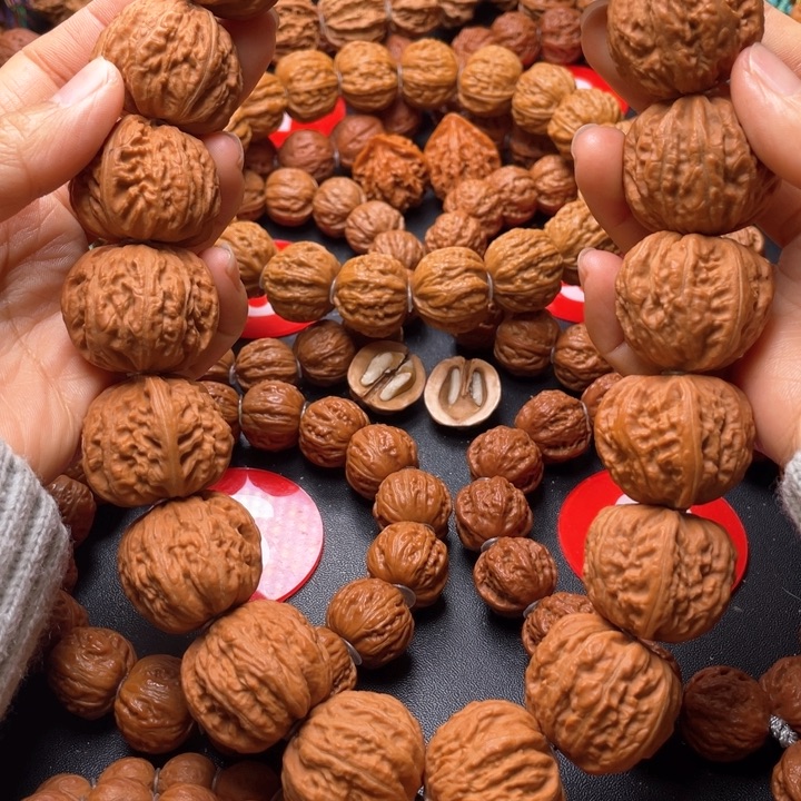 文玩核桃吊坠暴龙白茬