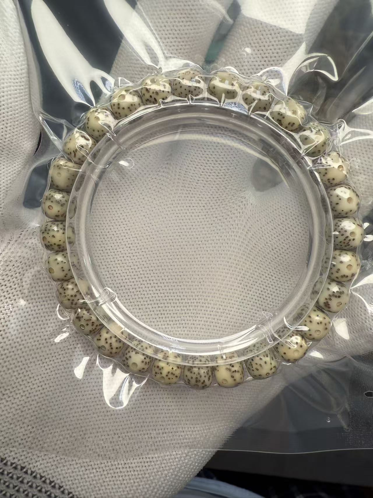 星月菩提石玉料单圈福袋