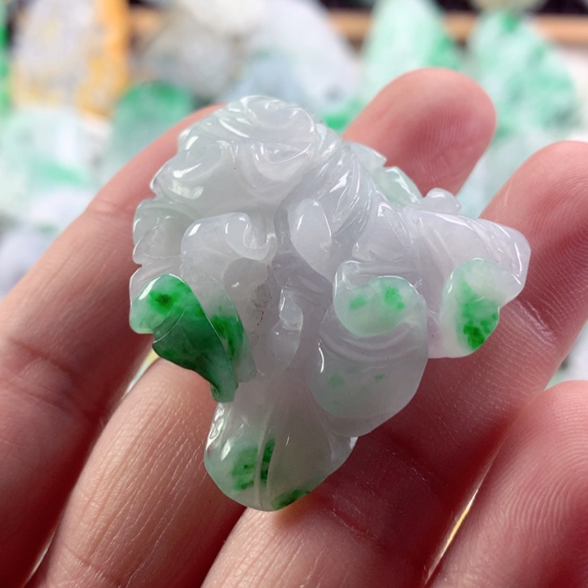 【闪购商品】翡翠吊坠(不含链)未镶嵌