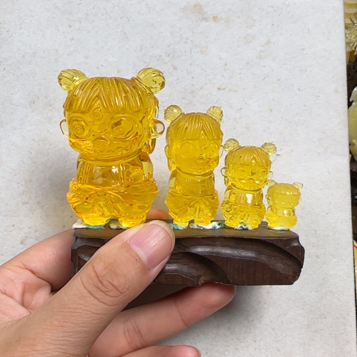未镶嵌蜜蜡珠宝奇石