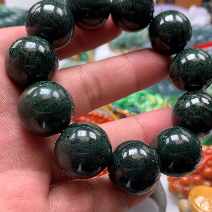 翡翠颈饰未镶嵌保真天然a货翡翠