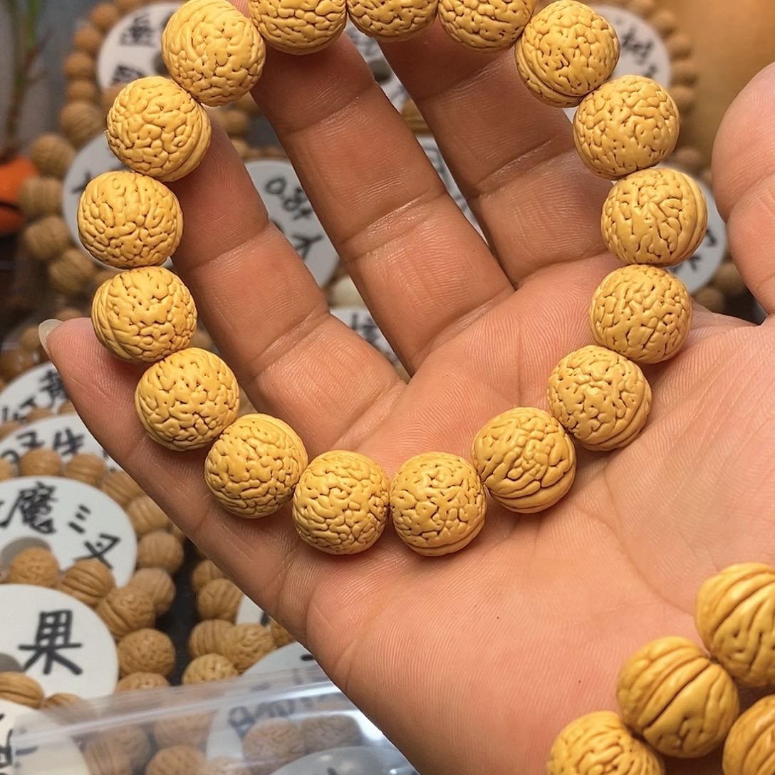 【闪购商品】（**）桃核手串虎皮肌肉