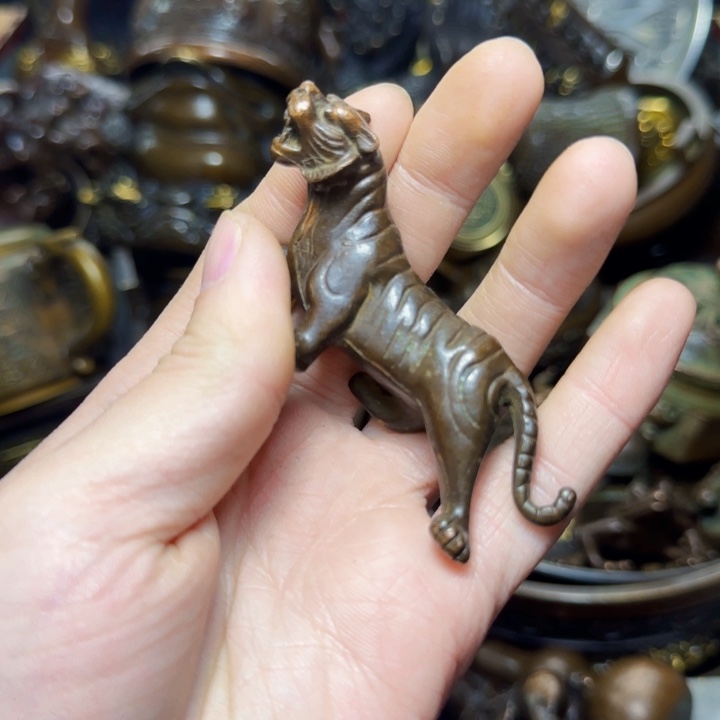 铜器把玩摆件链接