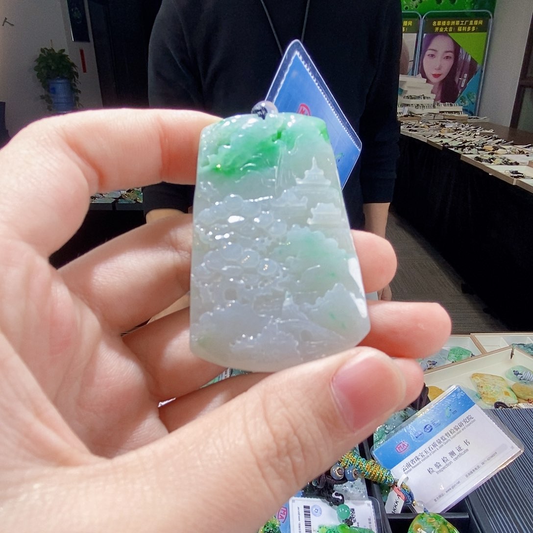 颈饰未镶嵌翡翠翡翠