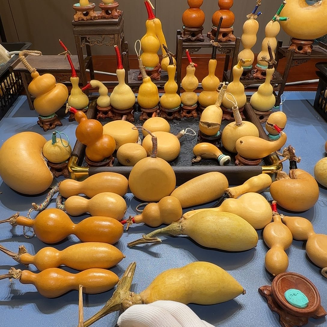 人***a大叶紫檀（黑酸枝木类）