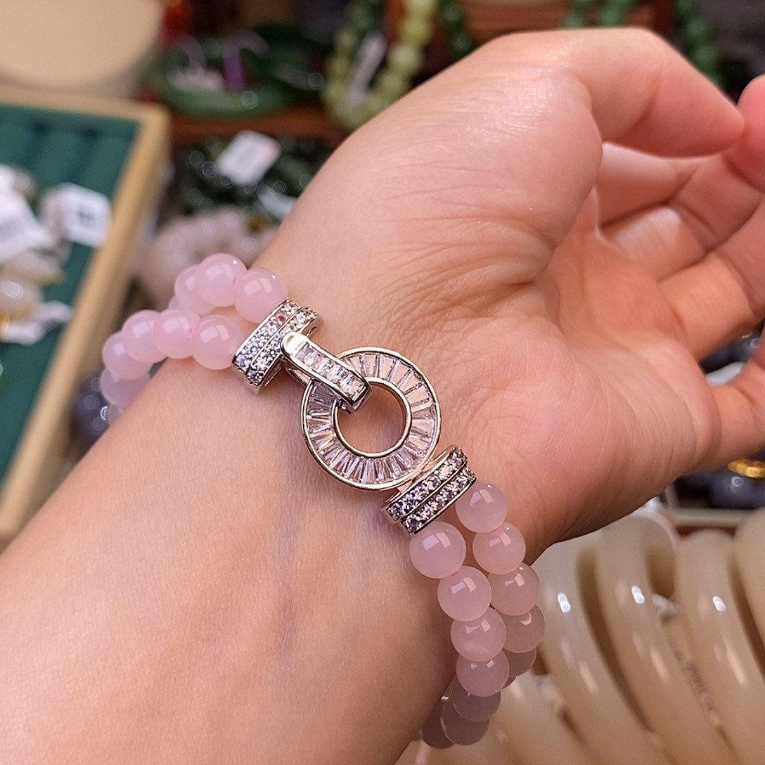 和田玉和田玉藕粉樱花粉设计款手链未镶嵌