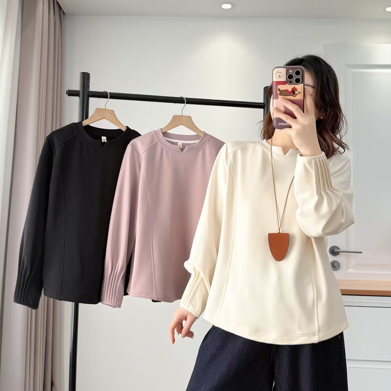 大码胖mm显瘦正肩秋冬新款时尚百搭袖口褶皱加绒加厚纯色上衣518