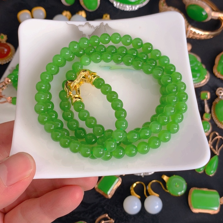 和田玉（碧玉）珠子未镶嵌范**饭