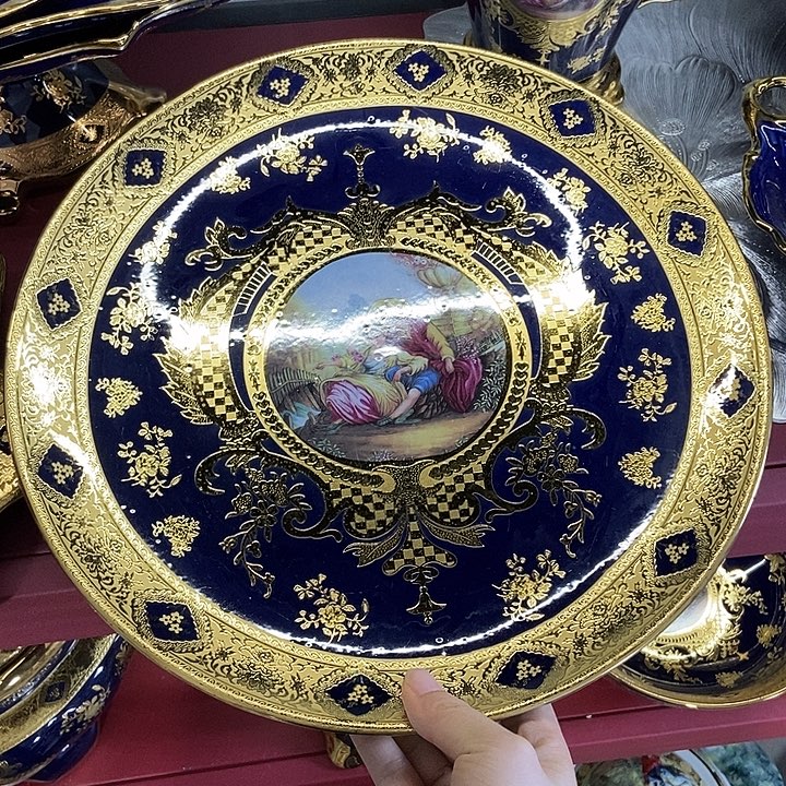 瓷片微瑕………………………………