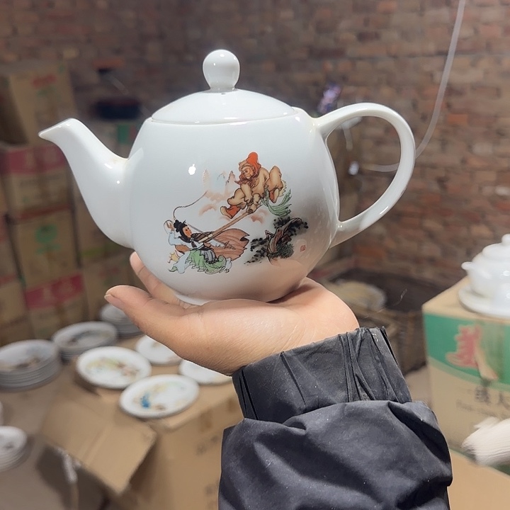 库存微瑕单孔水壶口失圆