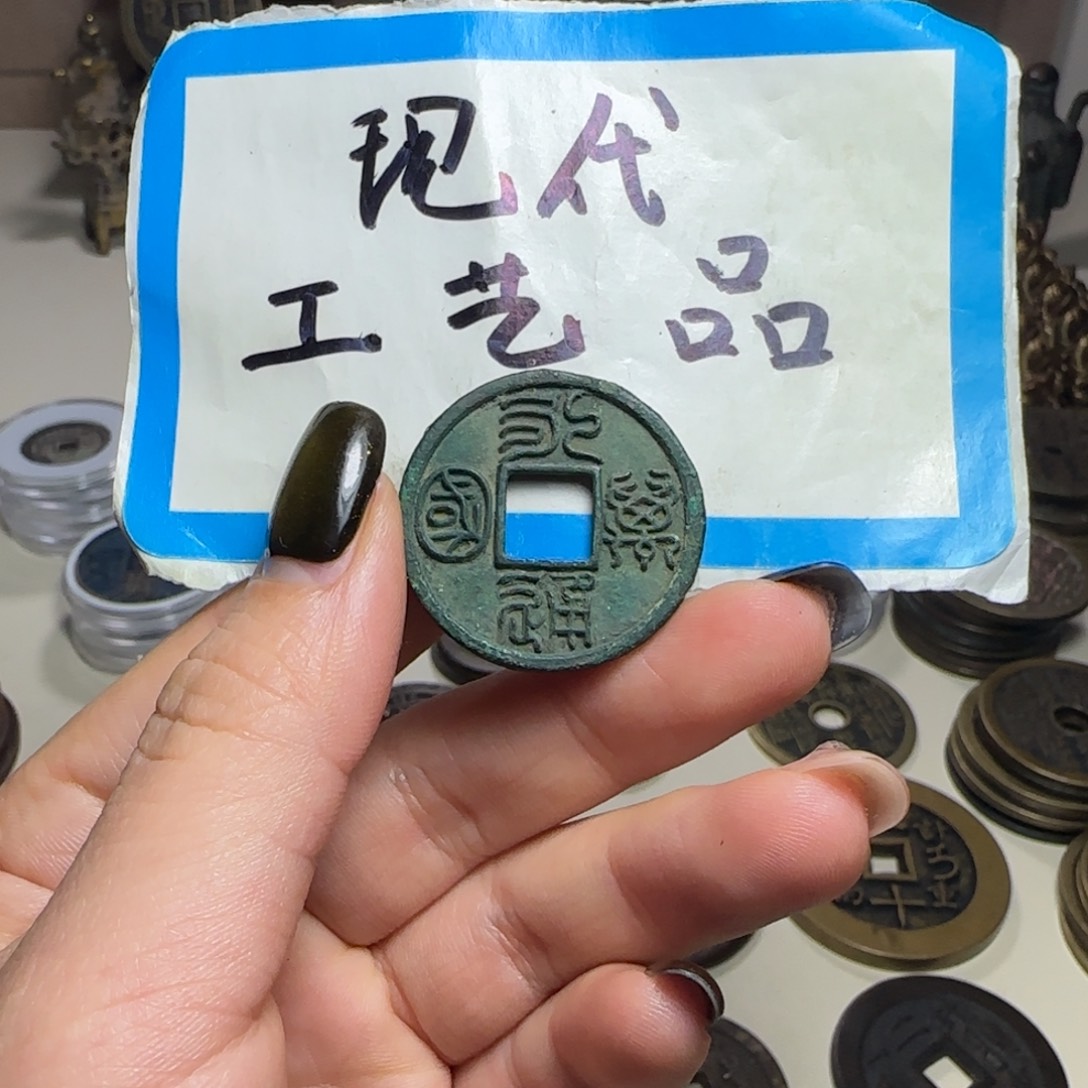 铜铜现代工艺品工厂直销