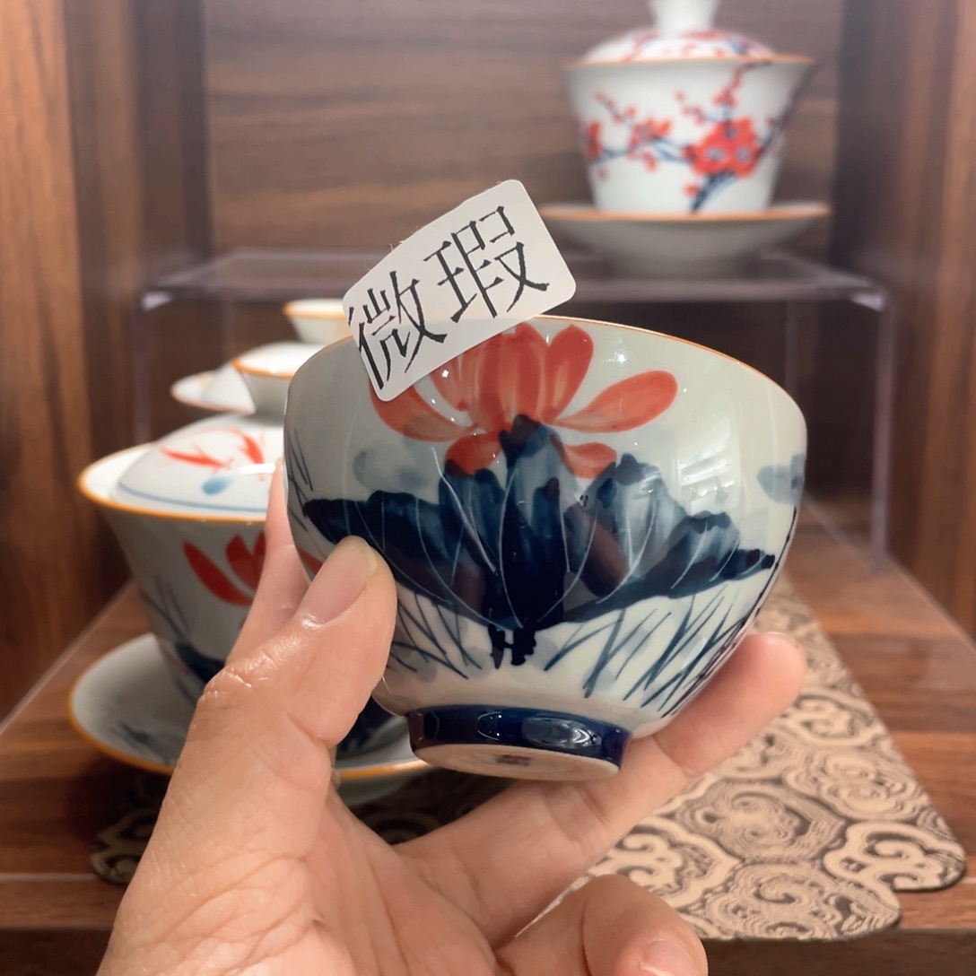 釉下手绘茶具微瑕