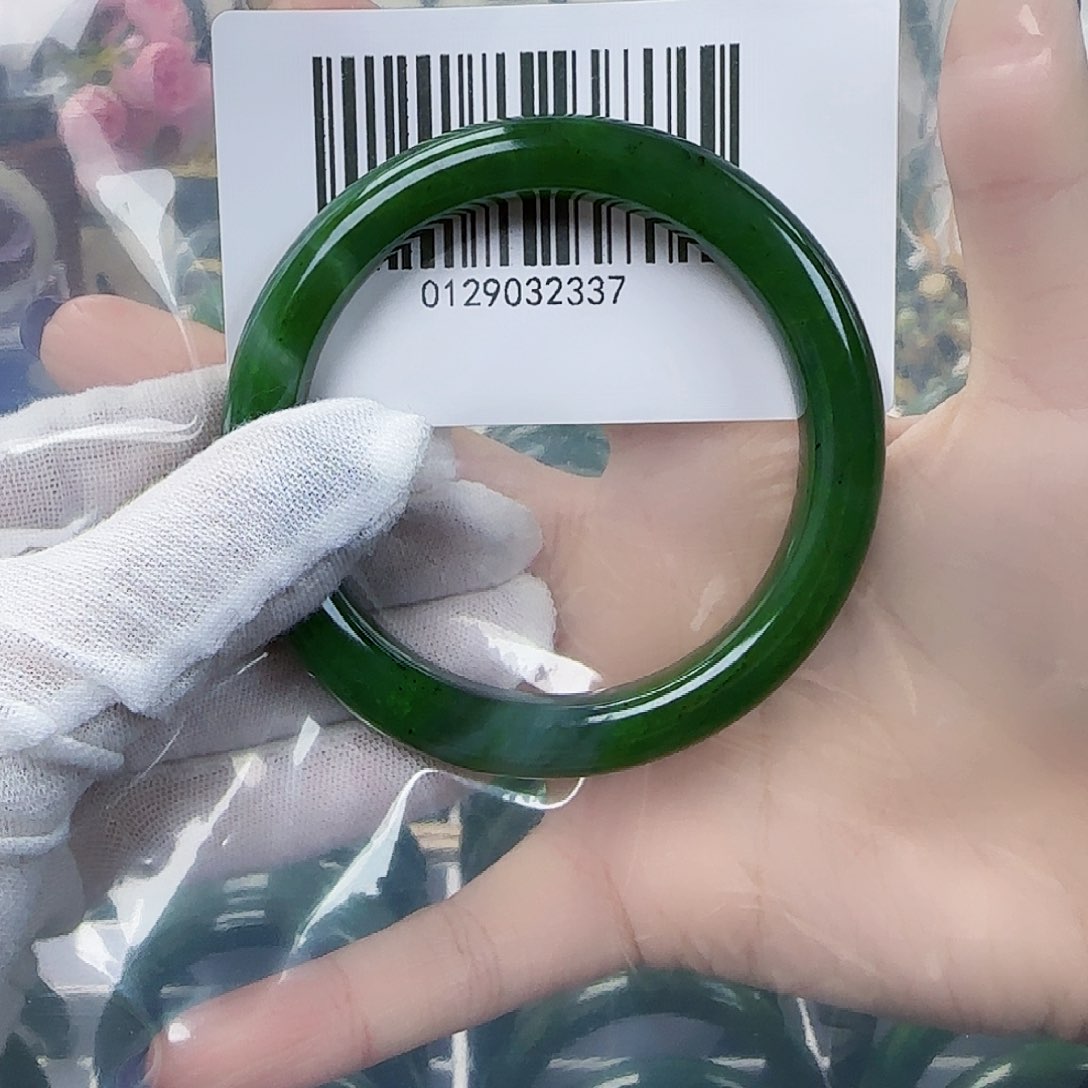 和田玉（碧玉）手镯未镶嵌5859