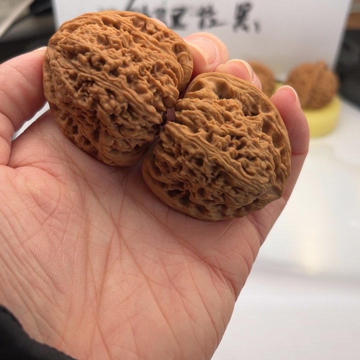 文玩核桃吊坠南疆41