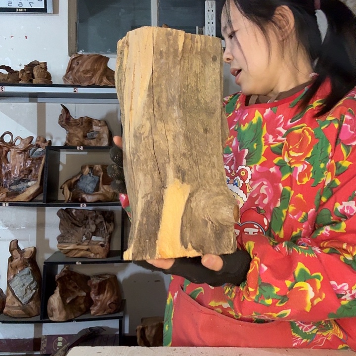 蔡***赵木太行崖柏摆件摆件