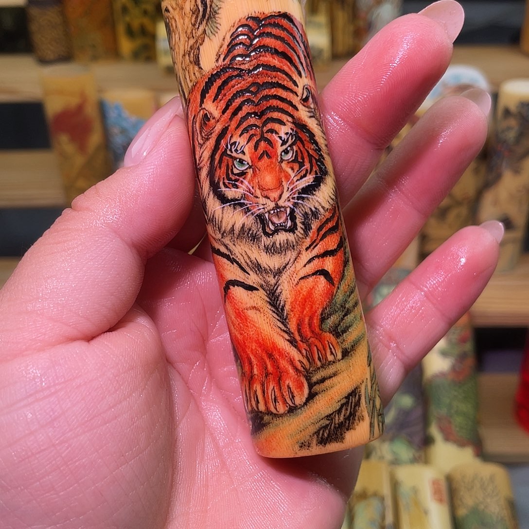 第***蛇实心竹手工作品老虎