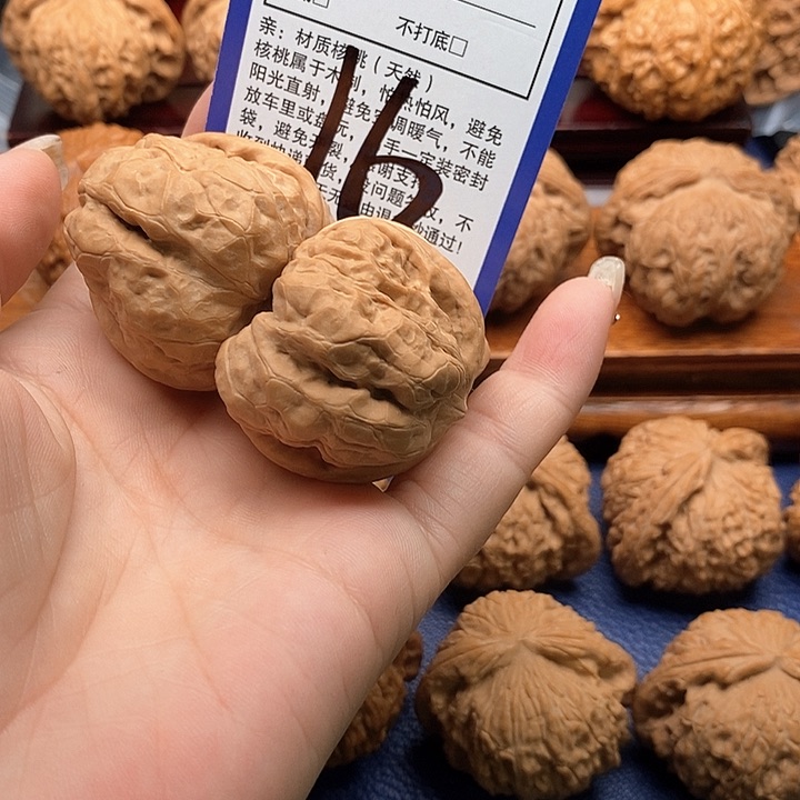 桃核吊坠蛤蟆狮子头39