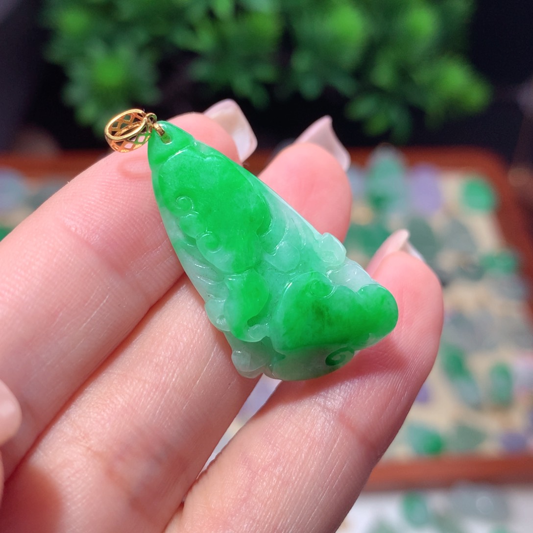 翡翠18K金镶嵌吊坠(不含链)阿*