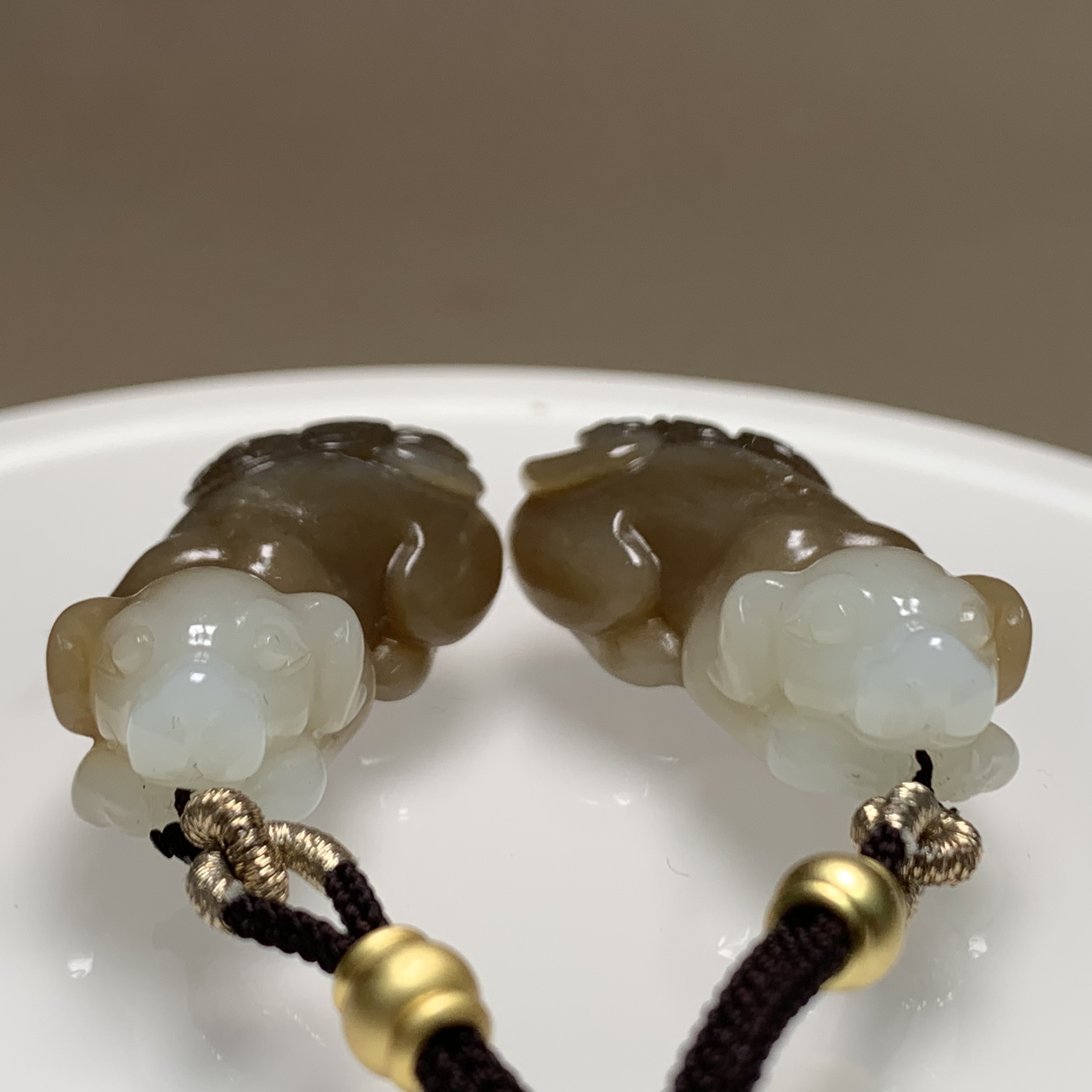 D385珠宝玉石精选和田玉吊坠