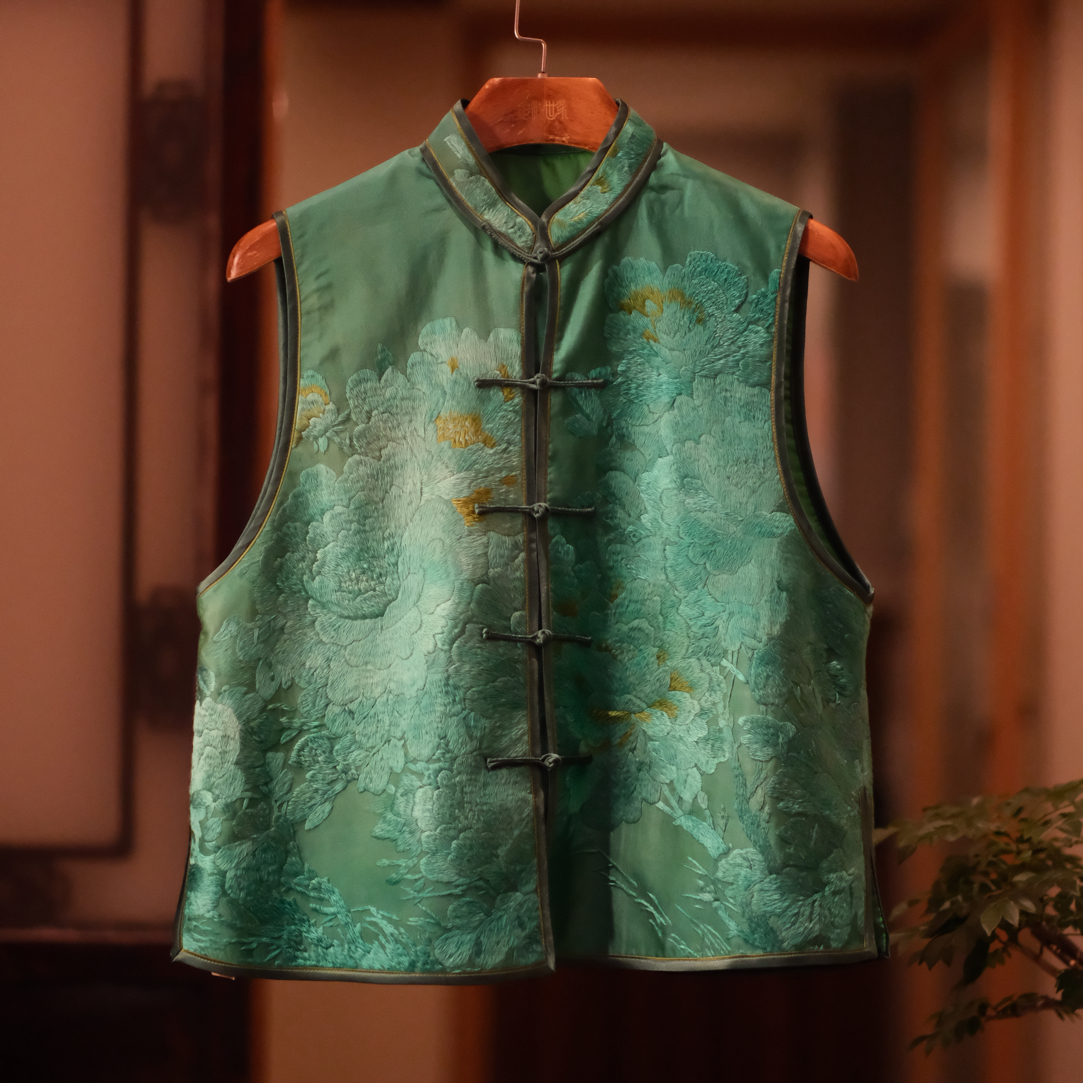 绿色满绣对襟马甲102/55