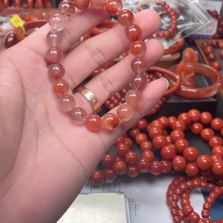 南红玛瑙未镶嵌手链