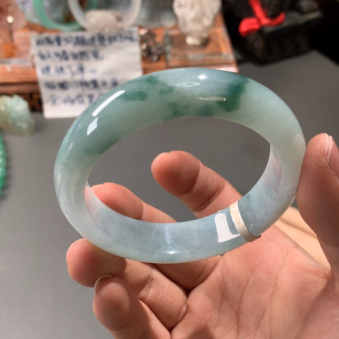 翡翠手镯未镶嵌55.3圈口