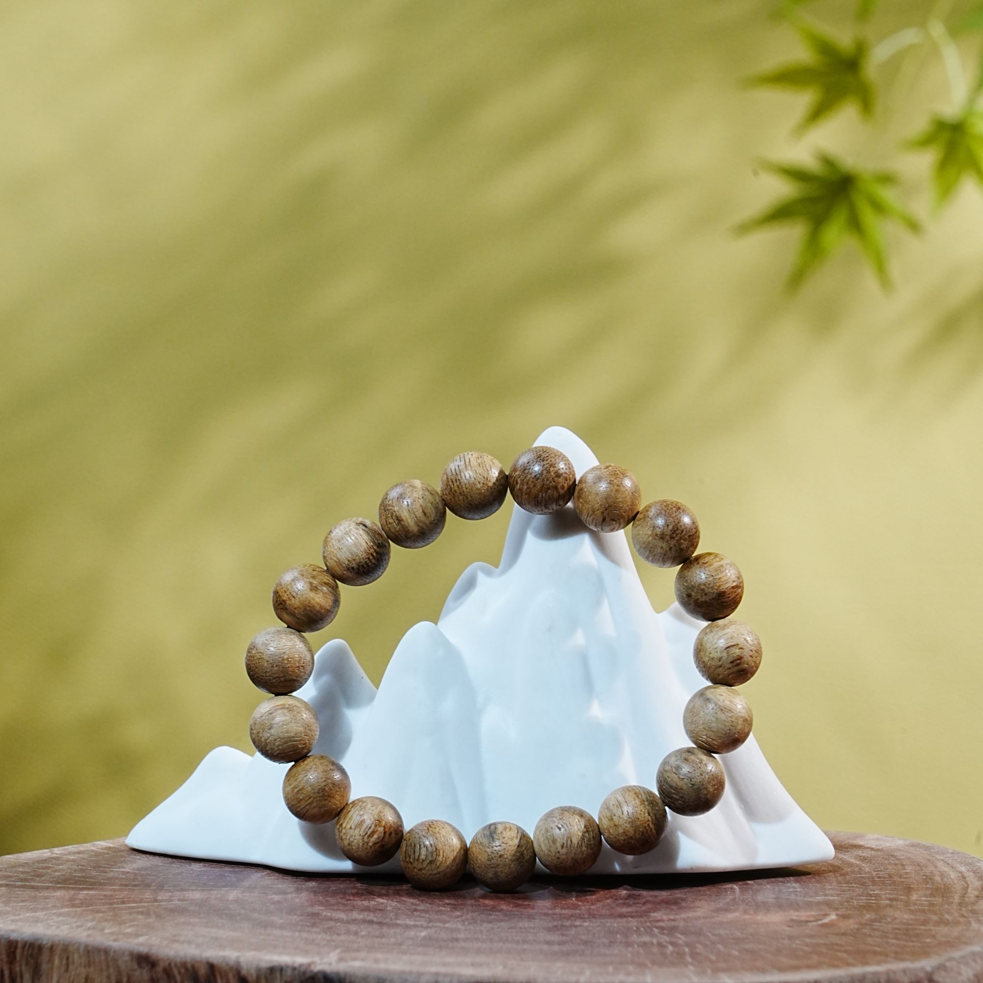 "西马软丝玉化老料沉香手串1.0cm  8.35g 251005090 A