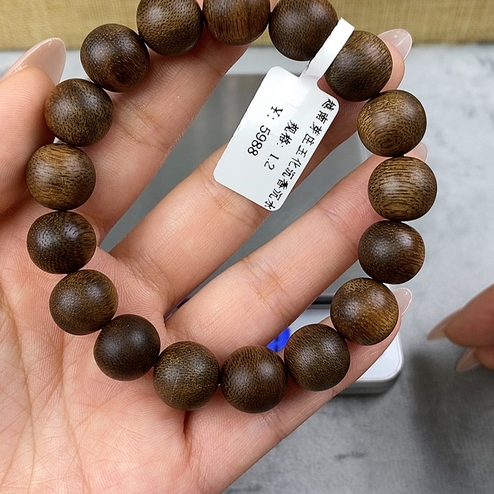 【闪购商品】沉香手串莫**是沉香手串