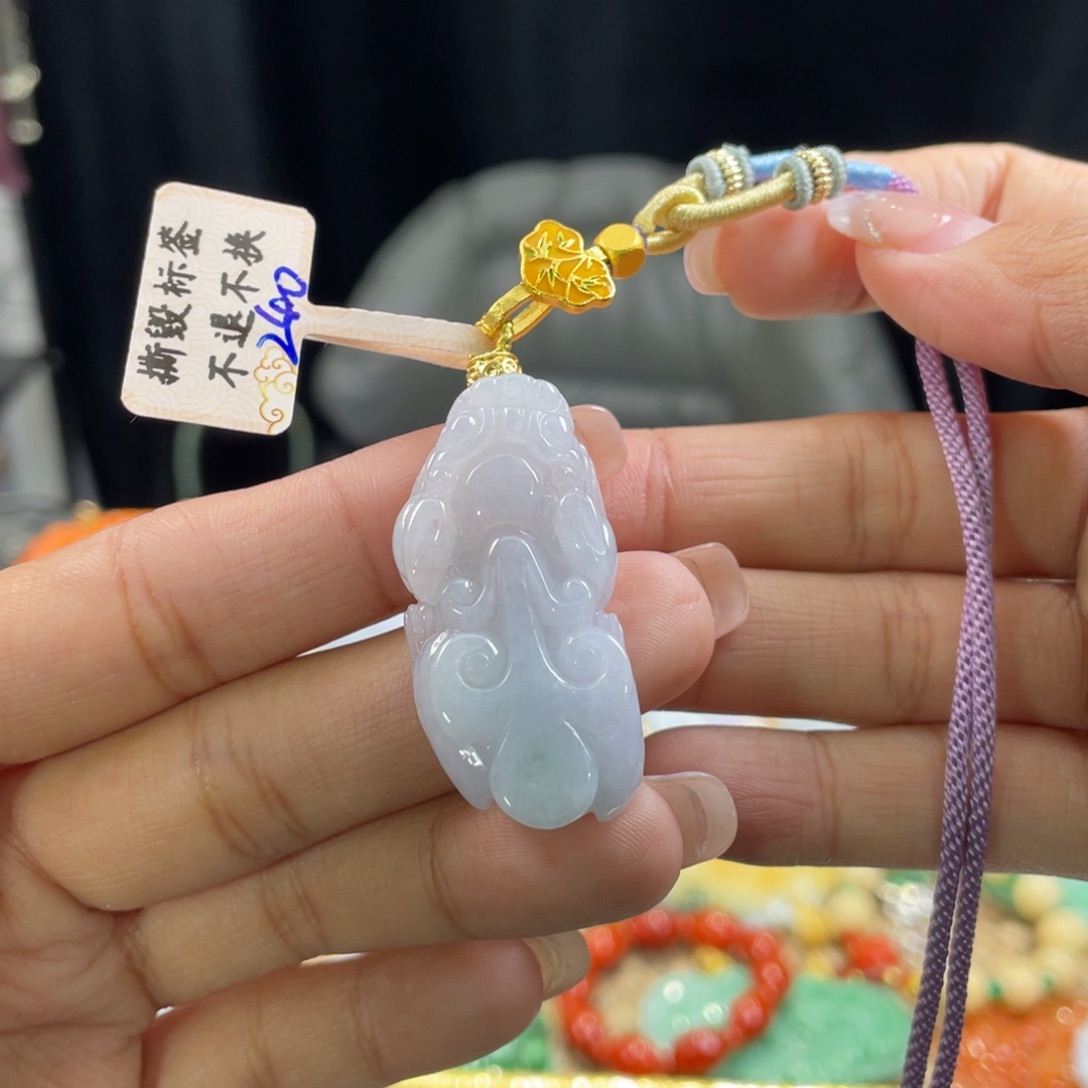 翡翠颈饰未镶嵌代编织