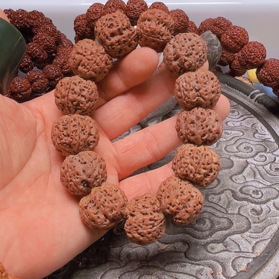 M***g金刚菩提手串V506/26mm 五星蜂王