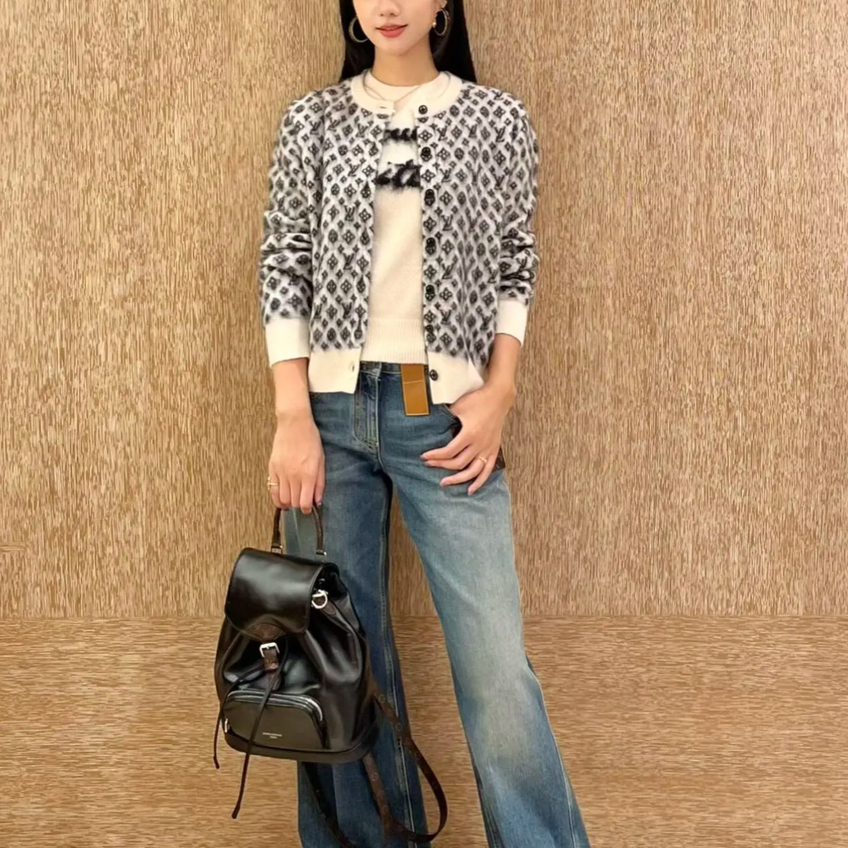 未使用 LouisVuitton/路易威登 25新款黑白老花满印开衫 M码 