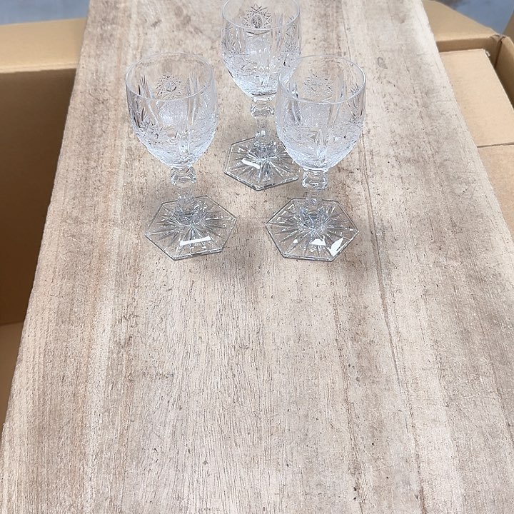 树脂制品(**囍噗哈哈哈哈哈哈哈哈哈我