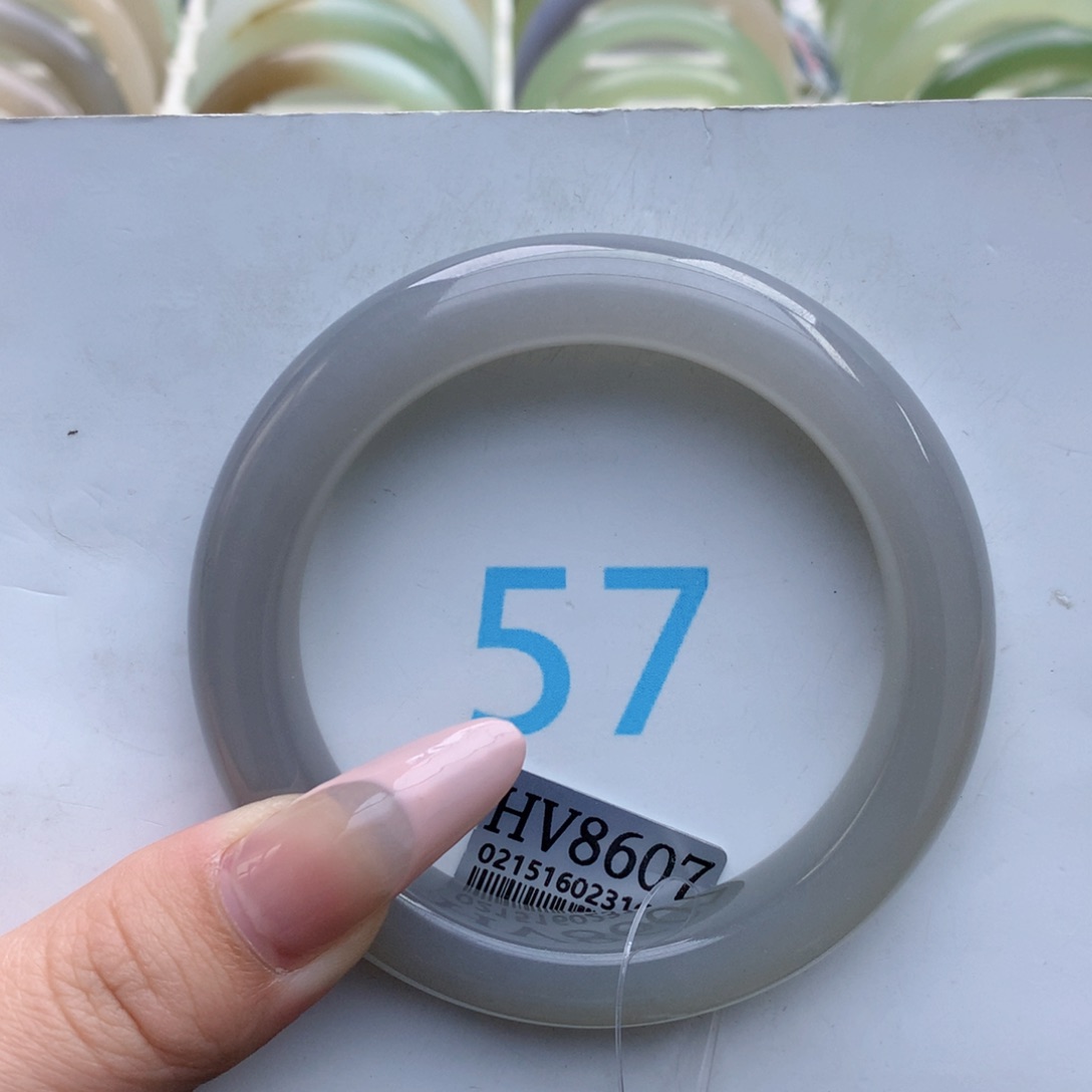 和田玉未镶嵌手镯只****瓜