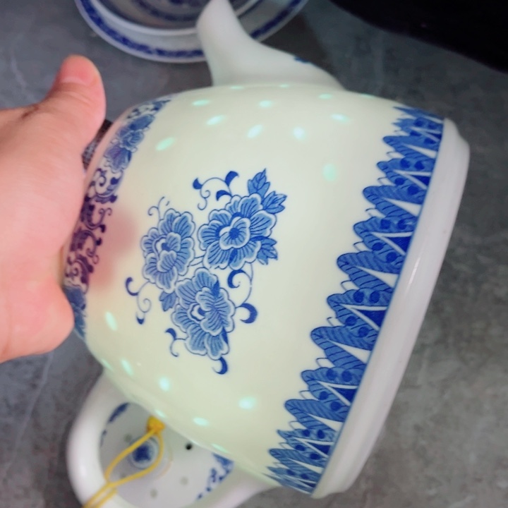 青花玲珑1.5升大水壶