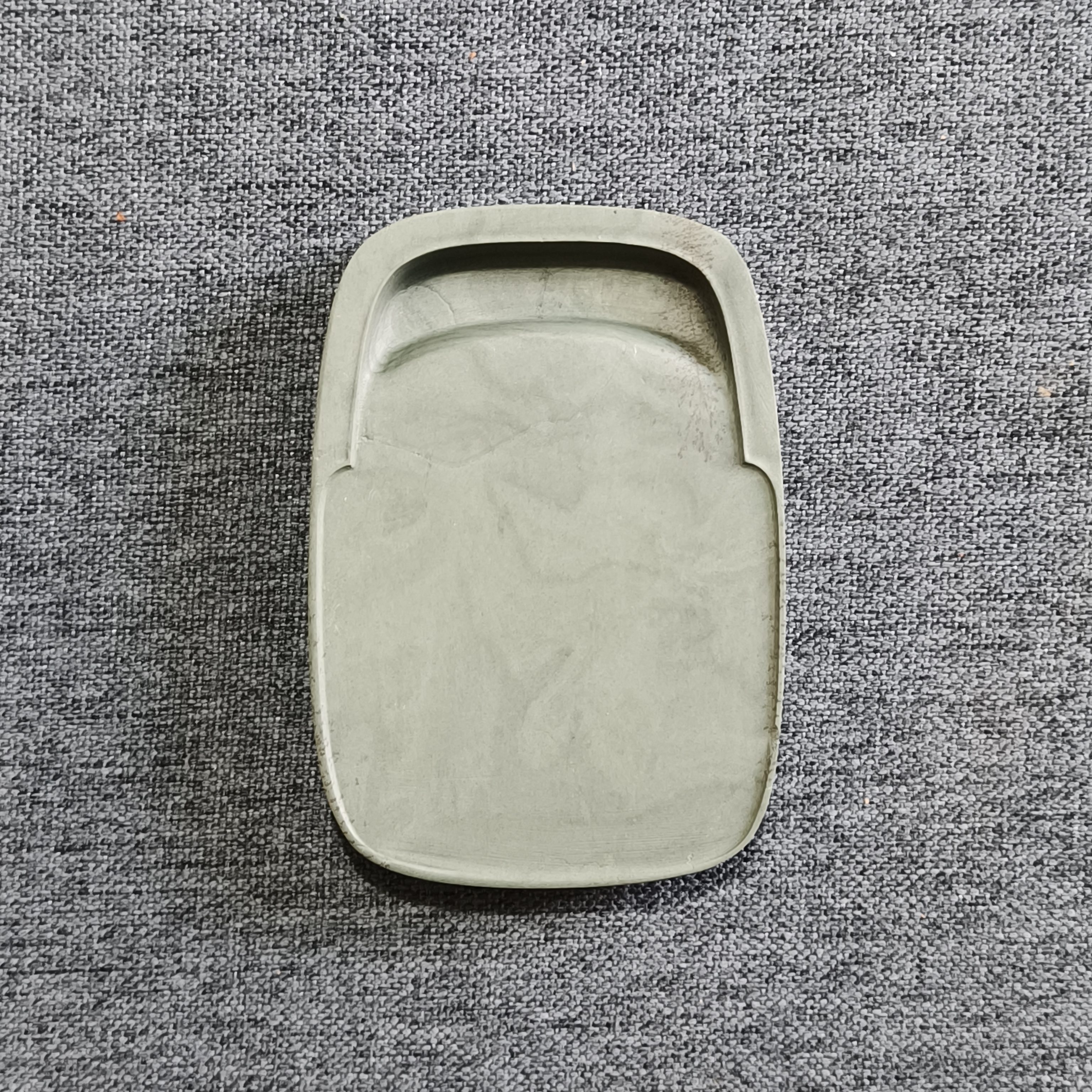 甘肃洮砚，西江小圆门字砚，尺寸10*7*1.25厘米