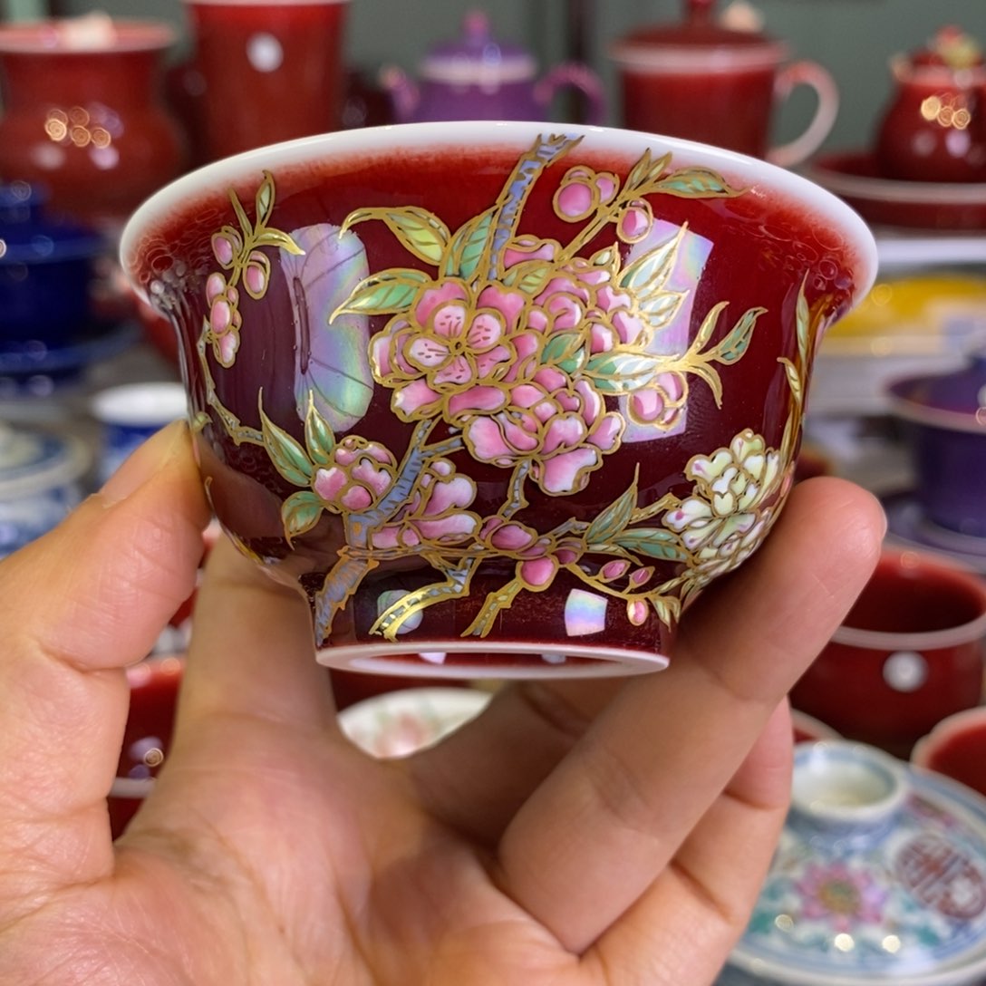 清欢雅玩原矿郎红釉上粉彩玉兰杯