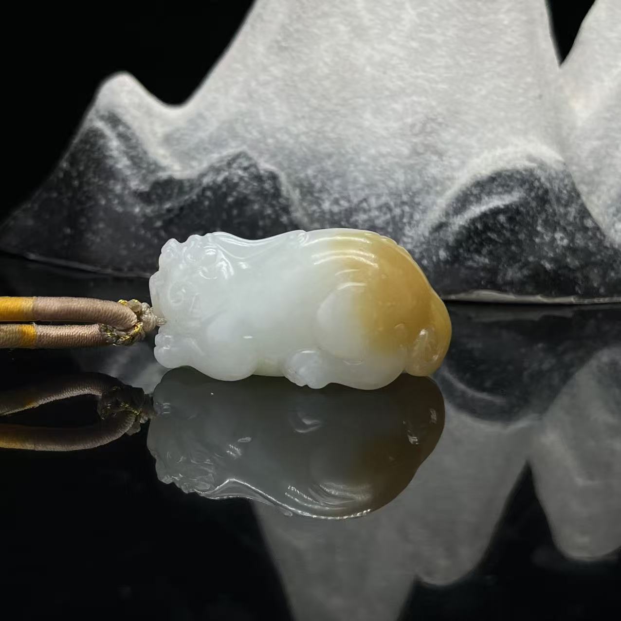 A358 和田玉吊坠 YS434053