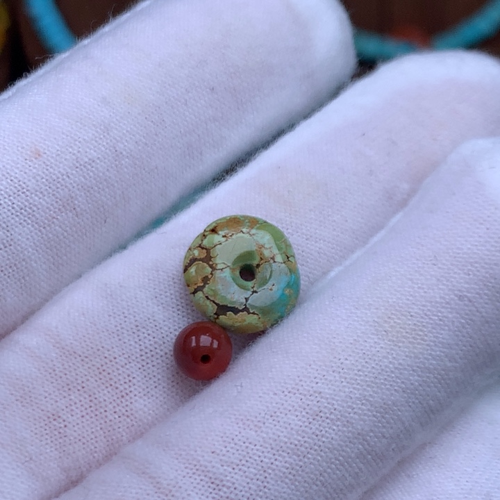 南红玛瑙未镶嵌珠宝奇石