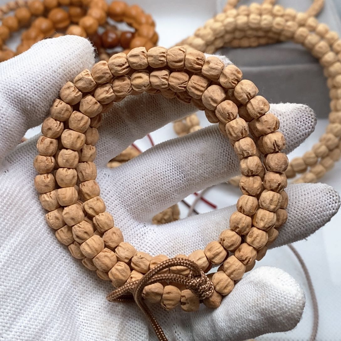 柏香籽/百香籽吊坠狮驼林鬼脸