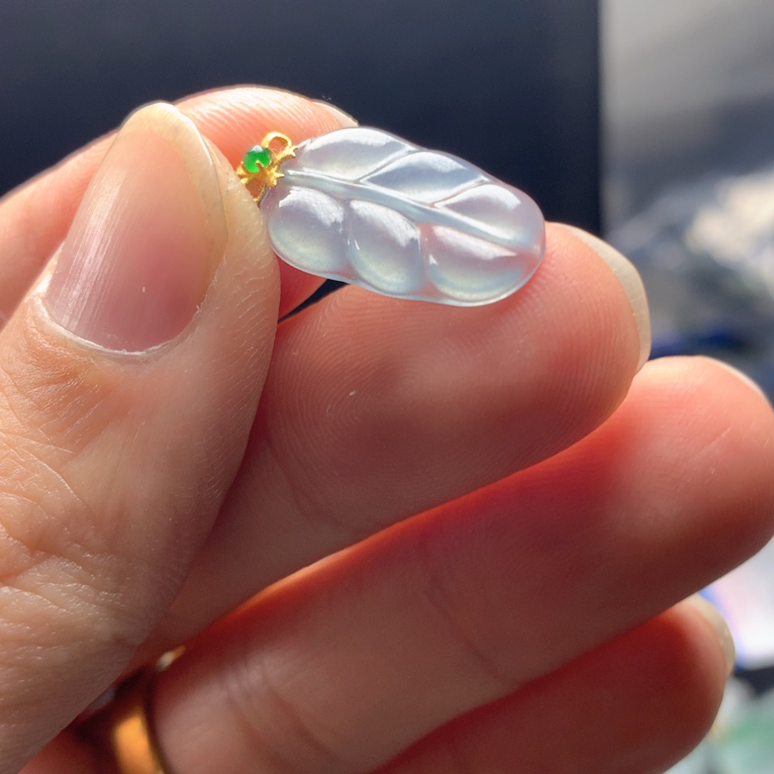 【闪购商品】翡翠颈饰18K金镶嵌翡翠